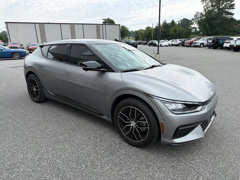 Used 2023 Kia EV6 GT-Line w/ GT-Line Suede Seat Package RWD image 8