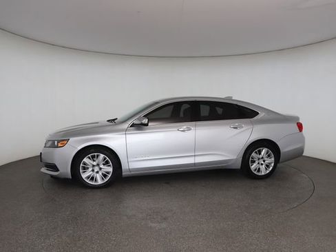 Used 2019 Chevrolet Impala LS FWD image 5