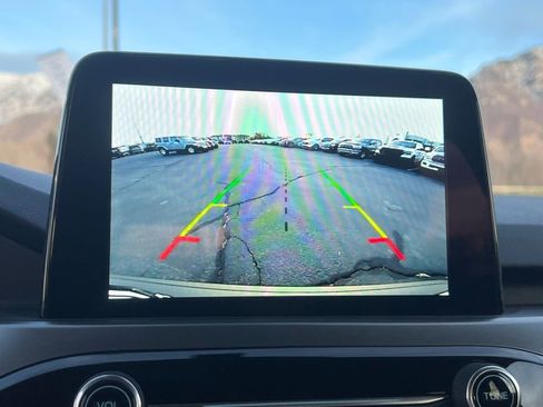 Used 2025 Ford Escape Active image 36