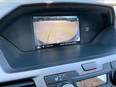 Used 2016 Honda Odyssey Touring image 14