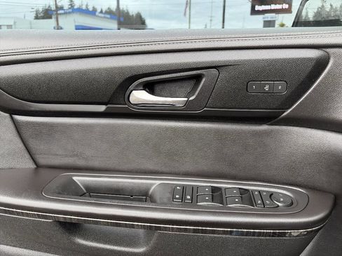 Used 2015 GMC Acadia SLT AWD/4WD image 41