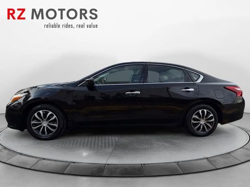 Used 2016 Nissan Altima 2.5 S w/ Power Driver Seat Package image 2
