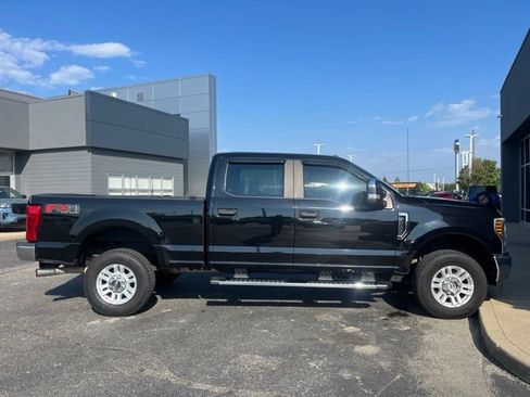 Used 2019 Ford F250 XL w/ STX Appearance Package AWD/4WD image 18