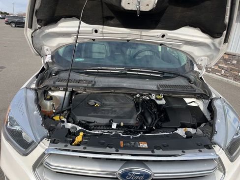 Used 2018 Ford Escape SEL image 22