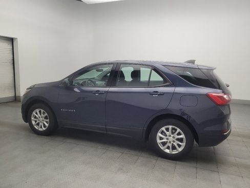 Used 2018 Chevrolet Equinox LS FWD image 3