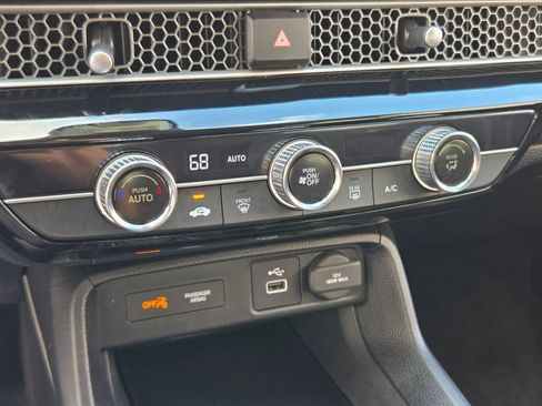 Used 2023 Honda Civic LX image 26