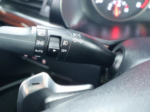 Used 2017 Kia Cadenza Technology FWD image 26