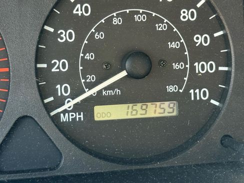 Used 2002 Toyota Corolla CE FWD image 26
