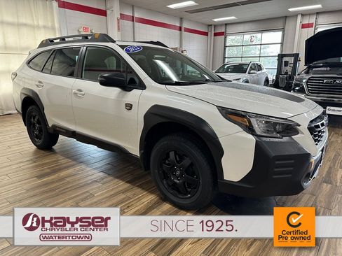 Used 2022 Subaru Outback Wilderness w/ Wilderness Package image 6