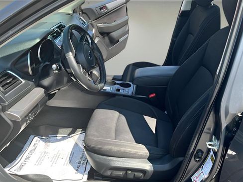 Used 2018 Subaru Legacy 2.5i Premium AWD/4WD image 12
