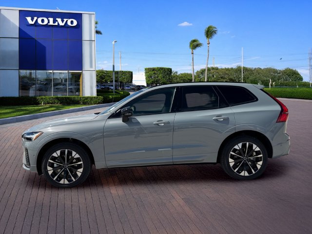 New 2027 Volvo XC90 B5 Core AWD/4WD image 4