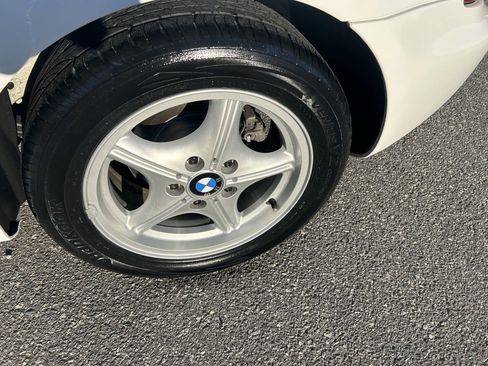 Used 1996 BMW Z3 1.9 image 14