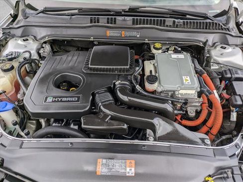 Used 2015 Ford Fusion SE image 21