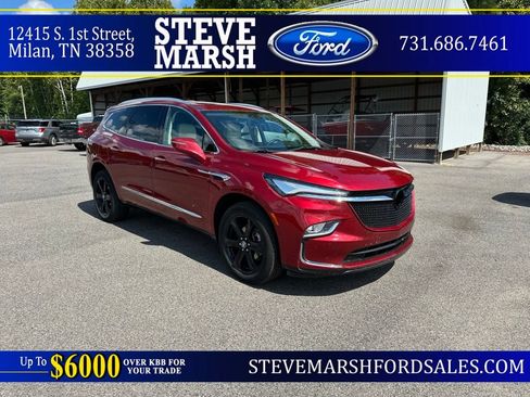 Used 2023 Buick Enclave Essence w/ Experience Buick Package FWD image 1