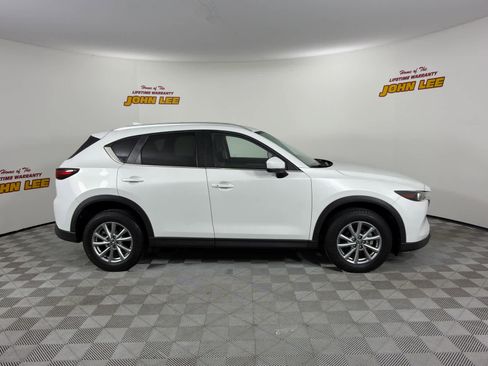 Used 2023 MAZDA CX-5 AWD 2.5 S w/ Preferred Package image 7