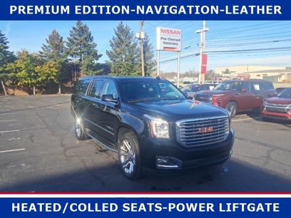Used 2017 GMC Yukon XL SLT w/ Premium Edition