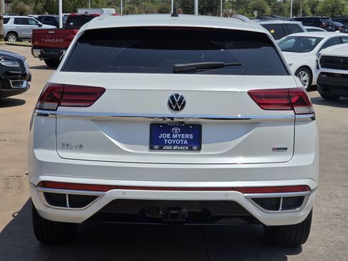 Used 2022 Volkswagen Atlas Cross Sport SEL Premium R-Line AWD/4WD image 8