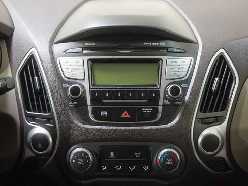 Used 2012 Hyundai Tucson GLS FWD image 22