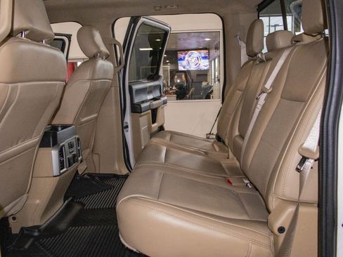 Used 2019 Ford F250 Lariat w/ Lariat Ultimate Package image 15