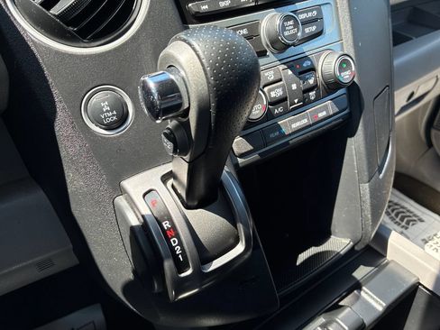 Used 2015 Honda Pilot LX image 26