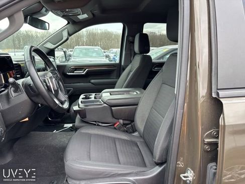 Used 2023 Chevrolet Silverado 1500 LT image 6