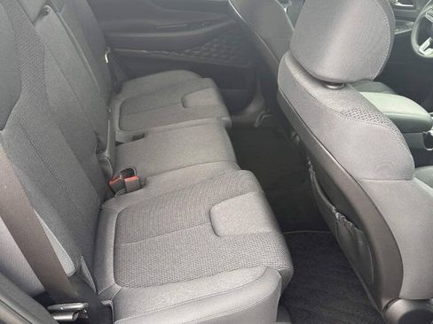 Used 2020 Hyundai Santa Fe SE FWD image 8