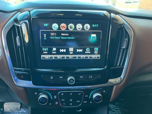 Used 2018 Chevrolet Traverse High Country AWD/4WD image 23