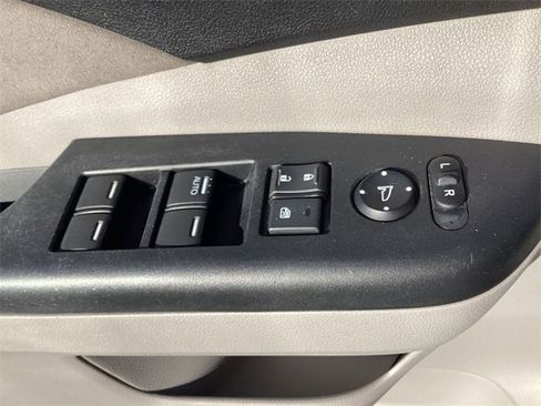 Used 2013 Honda CR-V EX image 24