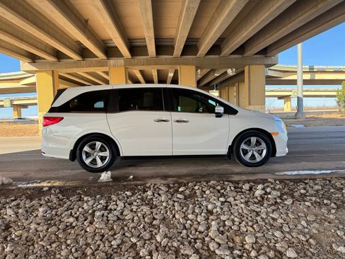 Used 2020 Honda Odyssey EX-L image 2