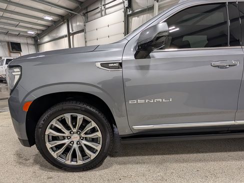 Used 2022 GMC Yukon Denali AWD/4WD image 22