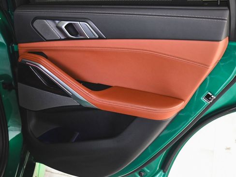 Used 2024 BMW X6 M60i image 18