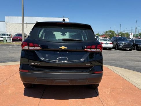 Used 2024 Chevrolet Equinox LS AWD/4WD image 5