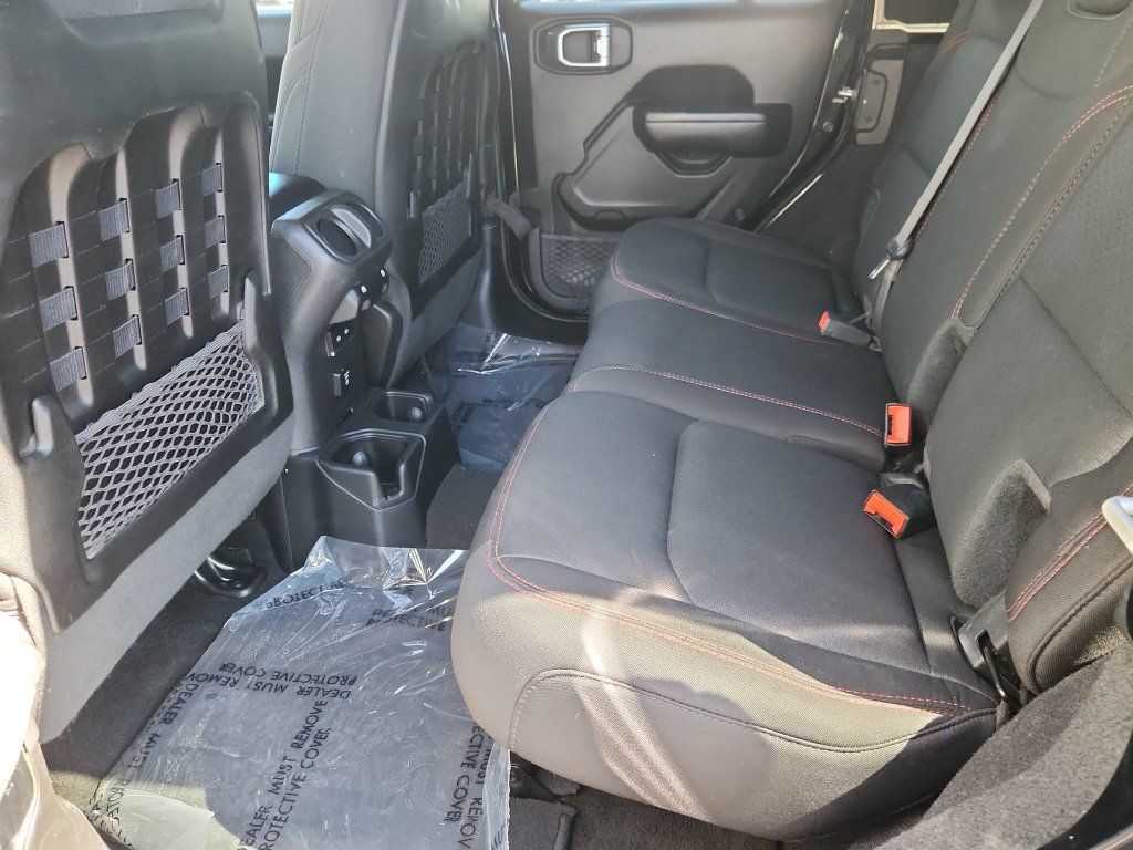 Used 2021 Jeep Wrangler Unlimited Rubicon AWD/4WD image 10
