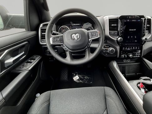New 2026 RAM 1500 Big Horn AWD/4WD image 9