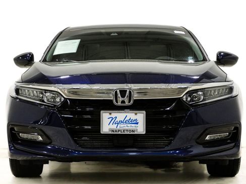 Used 2020 Honda Accord EX image 2