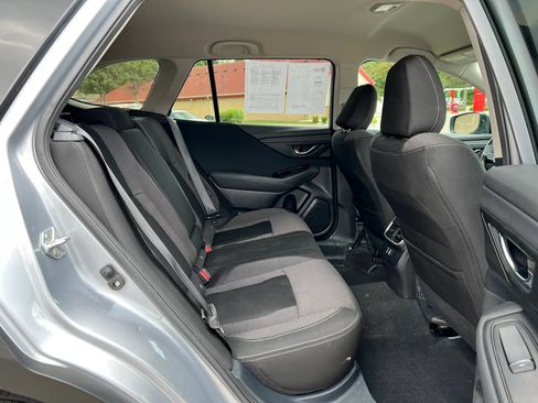 Used 2023 Subaru Outback Premium AWD/4WD image 21