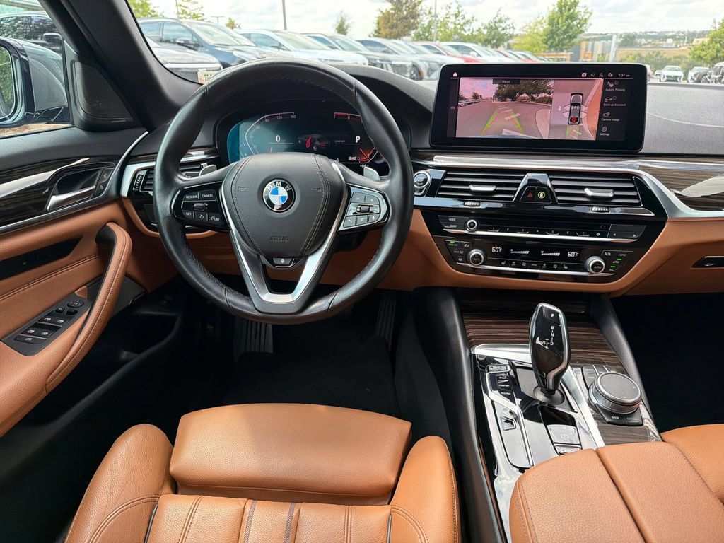 Used 2021 BMW 530i w/ Premium Package RWD image 30