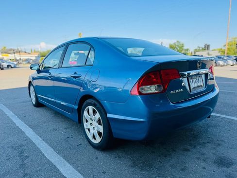 Used 2011 Honda Civic LX image 7
