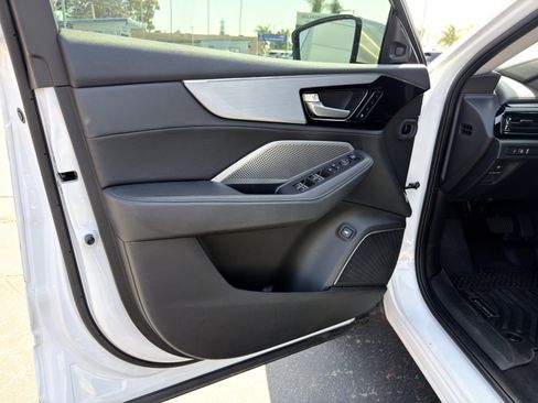 Used 2022 Acura MDX FWD image 27