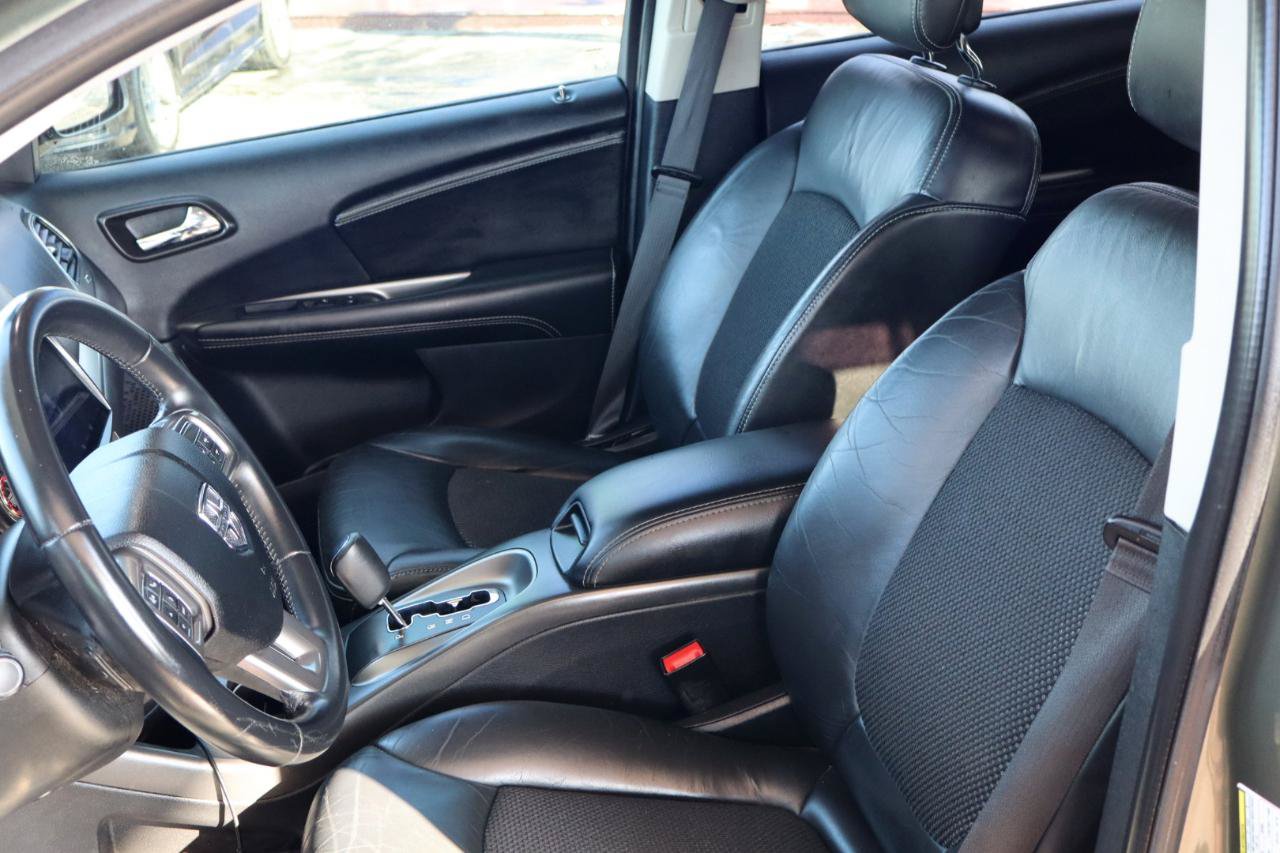 Used 2018 Dodge Journey Crossroad AWD/4WD image 10