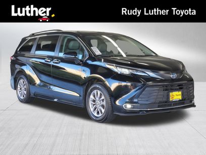 Certified 2024 Toyota Sienna XLE