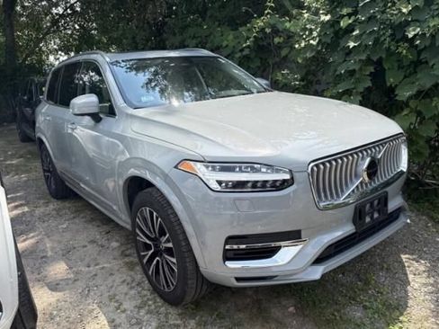 Used 2025 Volvo XC90 T8 Plus w/ Protection Package Premier AWD/4WD image 1