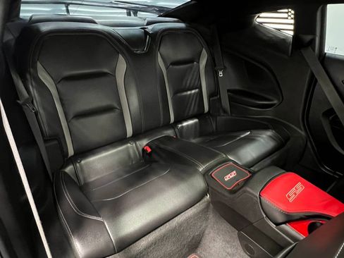 Used 2018 Chevrolet Camaro SS w/ Redline Edition RWD image 33