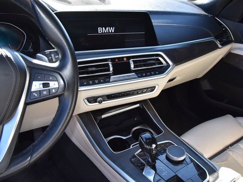Used 2019 BMW X5 xDrive40i w/ Executive Package image 8