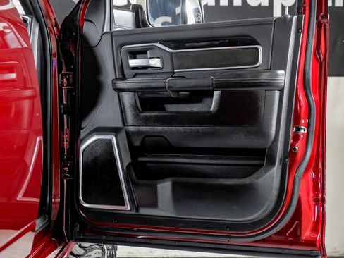 Used 2019 RAM 3500 Laramie image 36