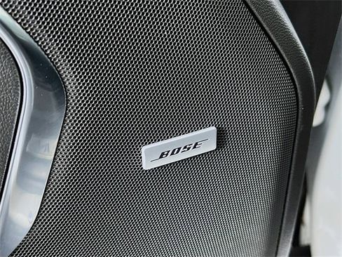 Used 2023 Chevrolet Suburban High Country w/ Advanced Technology Package image 35