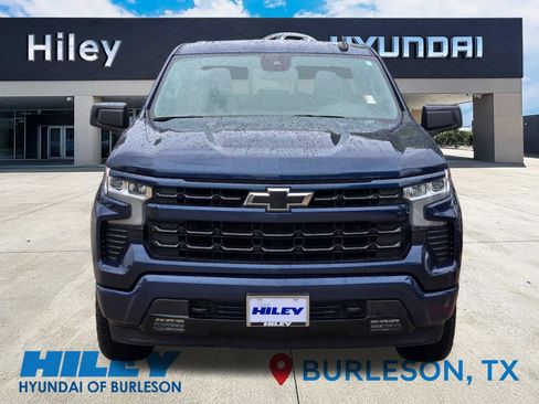 Used 2023 Chevrolet Silverado 1500 RST AWD/4WD image 6