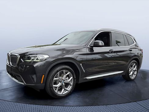Certified 2024 BMW X3 xDrive30i w/ Premium Package AWD/4WD image 2
