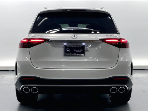 Used 2024 Mercedes-Benz GLE 53 AMG 4MATIC image 3