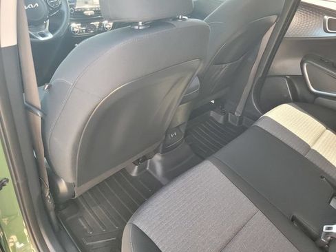 Used 2023 Kia Soul EX FWD image 12